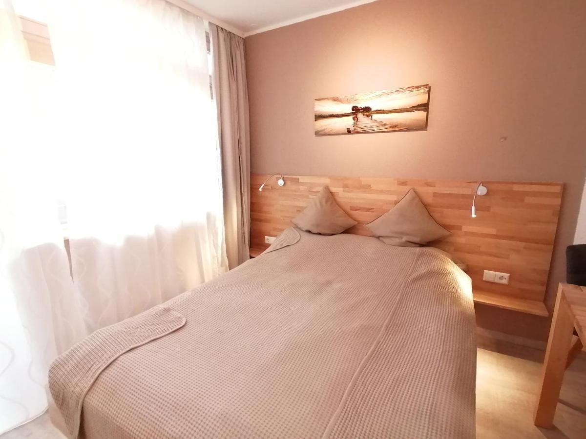 Studio 20Qm Mit Balkon Und Innenpool - 22040 Schluchsee Ngoại thất bức ảnh